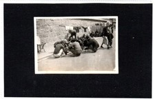 Vintage photograph of Rickshaw men having lunch - China/Hong Kong? (C92793)