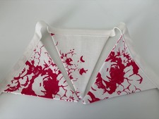 Cabbages and Roses Bunting