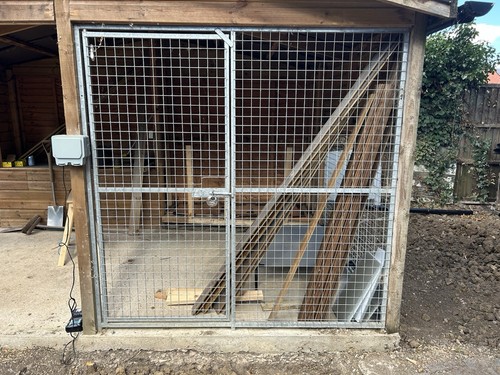 Dog kennel mesh - door, panel