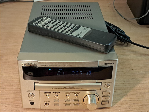 Teac tuner amplifier - cd,