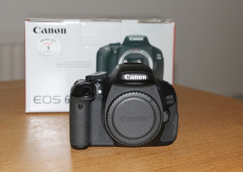 Canon eos 600d dslr camera - canon,
