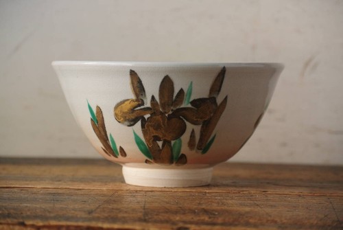 Tea bowl with - pattern,
