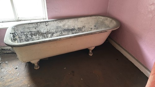 Vintage cast iron roll top - vintage,