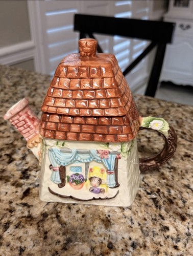 Vintage ceramic cottage ware - vintage,