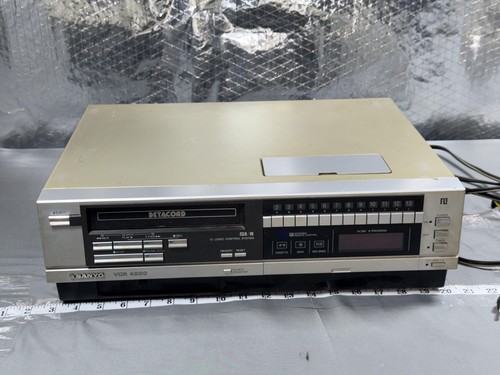 Vintage sanyo betacord vcr - vintage,