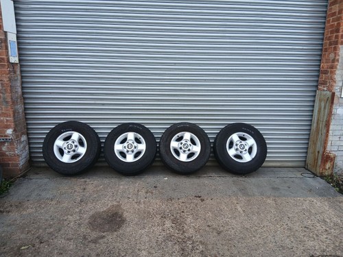 Nissan navara d22 set 16 - set, 16"