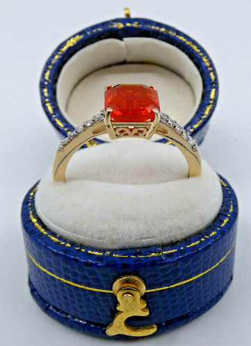 Fire opal diamond - diamond, 1.50