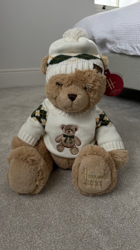 Harrods christmas bear - harrods,