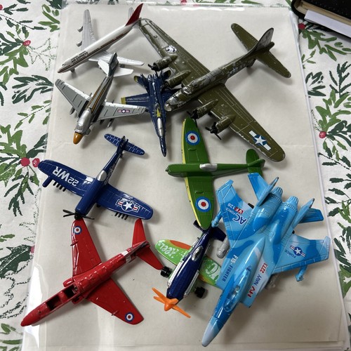 Diecast toy model aircraft - diecast,