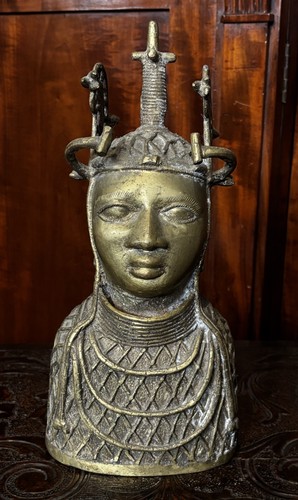 Large old benin - bronze, bust
