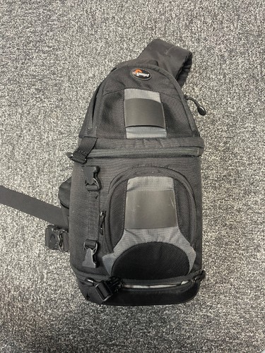 Lowepro slingshot 100aw camera - slingshot,