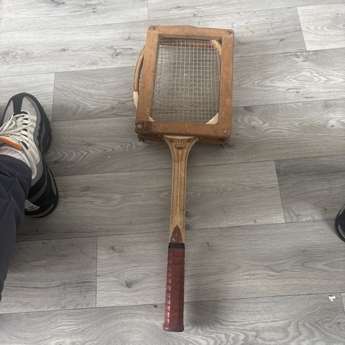 Wisdom tennis racket retro - wisdom,