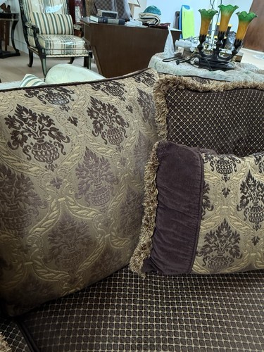 Brown natuzzi couch - natuzzi,