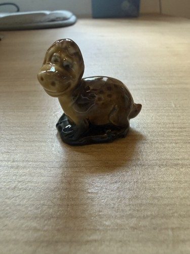 Wade whimsie dinosaur - wade,