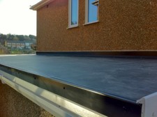 RoofProof - a black fibre reinforced flexible roofing paint / roof repair 5kg