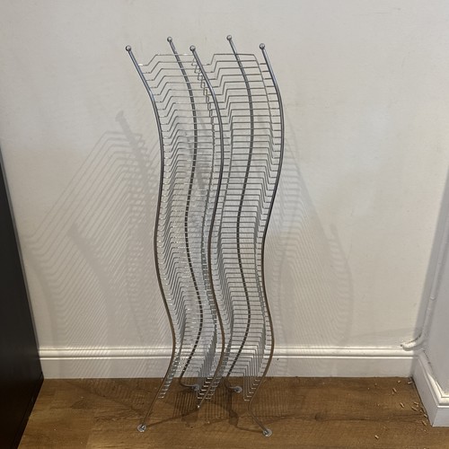 Vintage metal wavy silver cd - wavy,,
