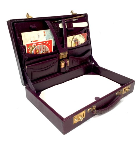Antique ladies leather travel - antique,