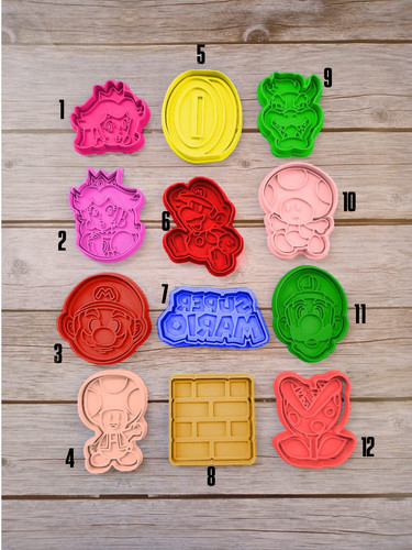 Super mario cookie cutters - mario,