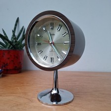 Vintage Retro 60s 70s Coral