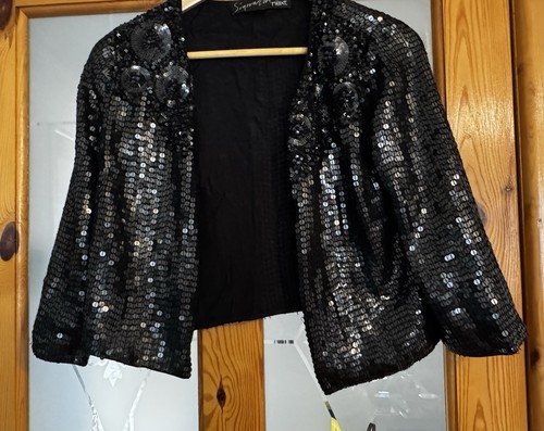 Size black next - black, signature