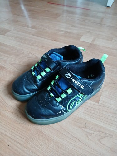 Heelys skate trainers shoes - skate,