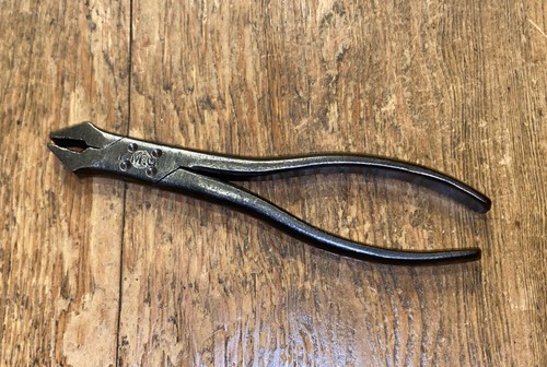 Vintage gpo nut pliers - vintage,
