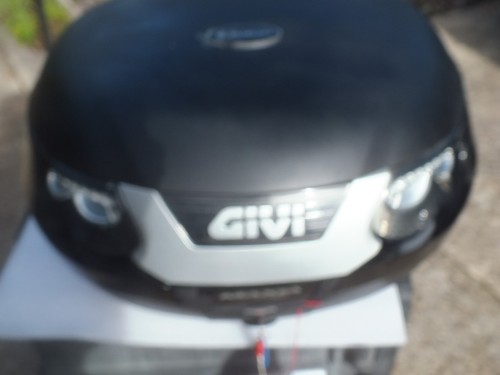 Givi e55 top box comes - e55,