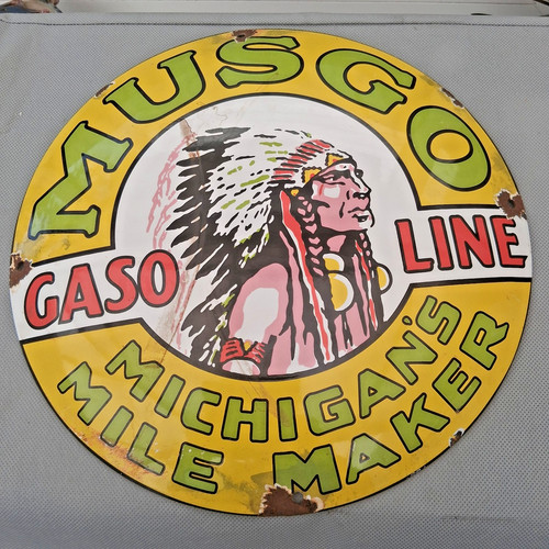 Vintage enamel musgo gasoline - enamel,