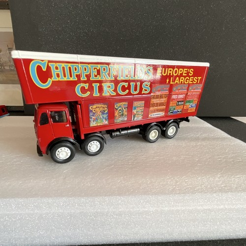 Corgi circus chipperfields - circus,