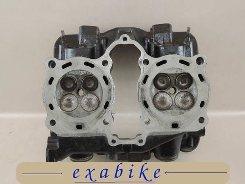 Front cylinder head for - front,