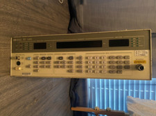 HP 8657B Signal Generator