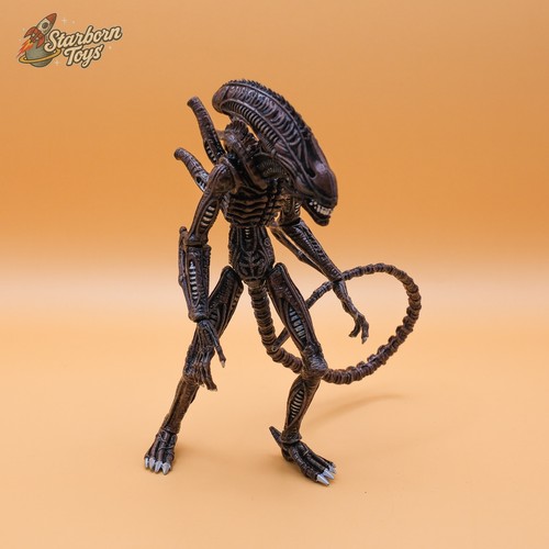 Hot toys brown alien - hot, xenomorph