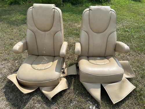 Williamsburg captain chairs - captain,