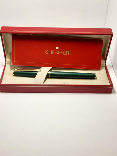 Sheaffer fountain pen - pen., green