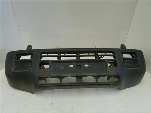 Bumper front nissan - front,