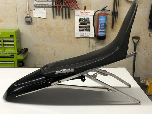 Ktm lc4 640 seat and - ktm, subframe