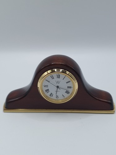 Vintage quartz wooden small - wooden,