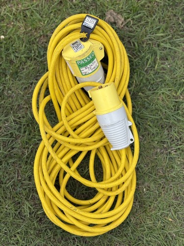 Defender 110v amp - 110v, extension