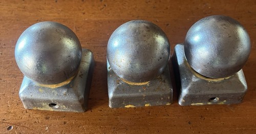 3fence gate post caps - /, metal