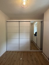 Modern Sliding Mirror Door