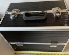 Aluminium BLACK Make up Carry