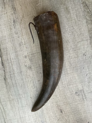 Antique powder horn - antique,