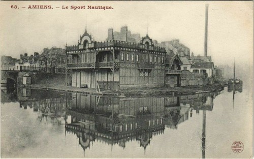 Old postcard amiens - old,