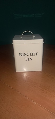 Andrew james vintage biscuit - andrew,