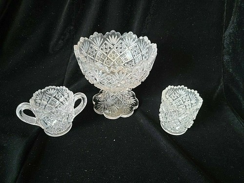 Childs toy pressed glass - childs,