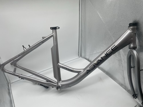 Vitesse advance step - vitesse, step-through