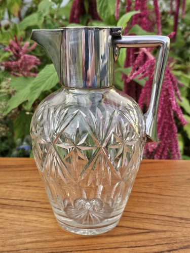 Manner christopher dresser - of,