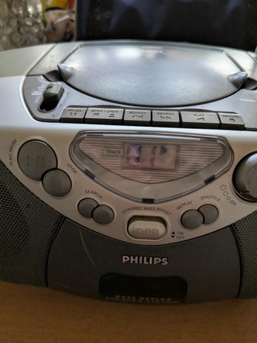 Philips portable cassette - cd,