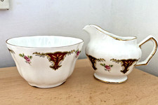 Royal Tara fine bone China Irish Classic pattern creamer/jug & sugar bowl  