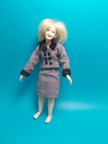 Dollhouse miniature heidi ott - miniature,